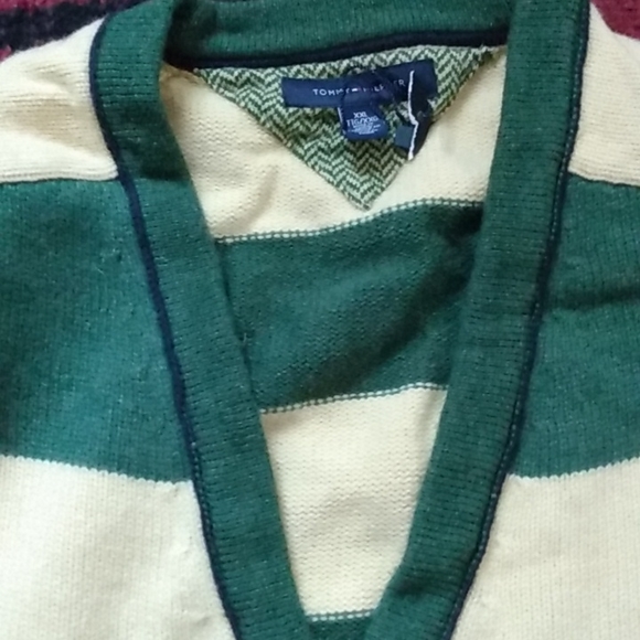 Tommy Hilfiger Sweater - Picture 2 of 13